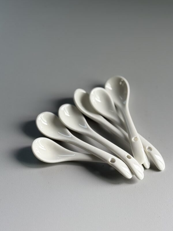 Set mini cuillères en porcelaine, 6 pcs
