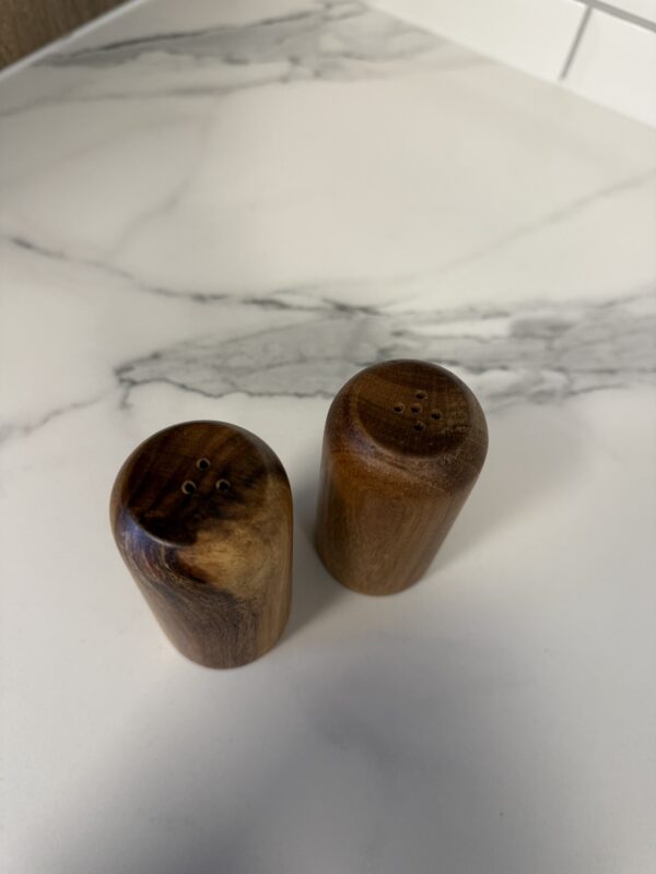 Salière & poivrier Sila en bois d’acacia, 2 pcs – Image 2