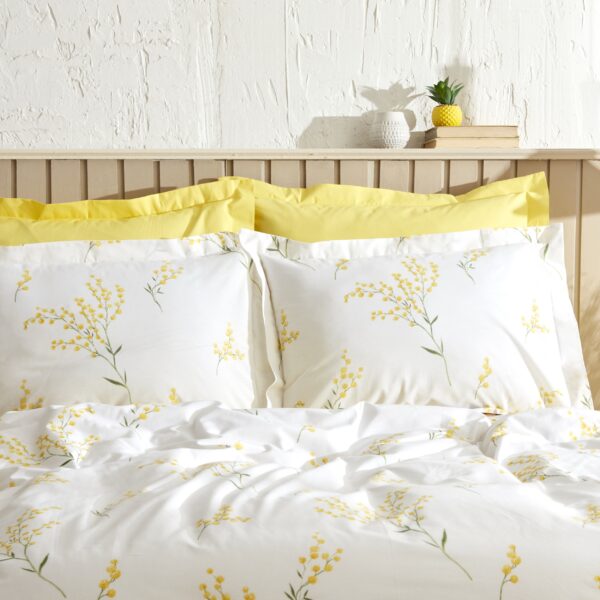 Coffret housse de couette , 4 pcs , 2 pers Karaca home Loretta jaune et blanc – Image 2