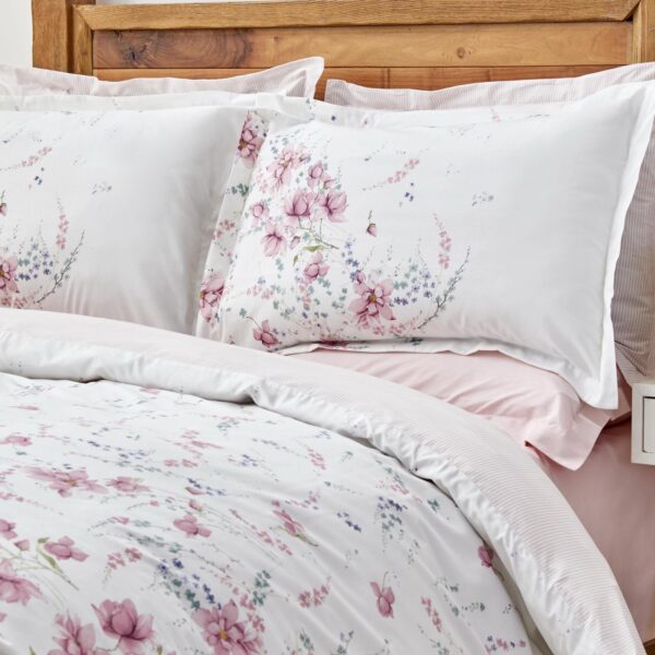 Coffret housse de couette , 4 pcs , 2 pers, Karaca home Dalila rose et blanc – Image 2