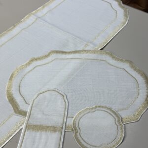 Ensemble de table en tissu brodé Saphir, Gold 19 pièces