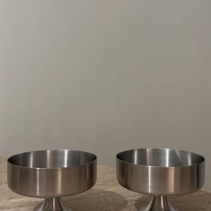 Minis coupes de présentation sur pied Aura – Inox brossé – Lot de 2