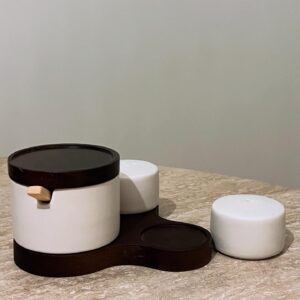 Ensemble à épices Tella avec support en bois d’acacia